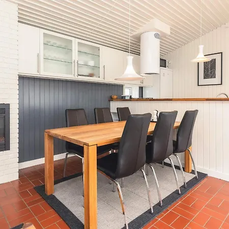Lxviii Holiday home *