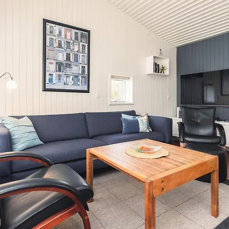 Holiday home Lxviii *